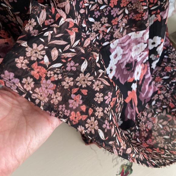 Le Chateau Maxi Dress - Picture 3 of 7